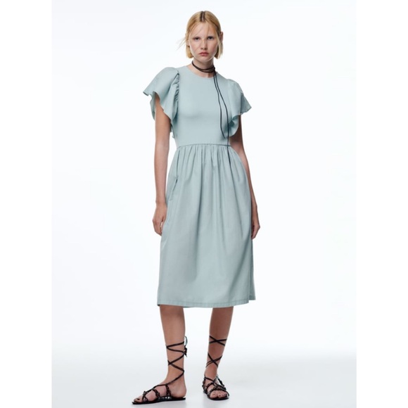 Ruffled Sleeve Dress Size S - Picture 1 of 6
